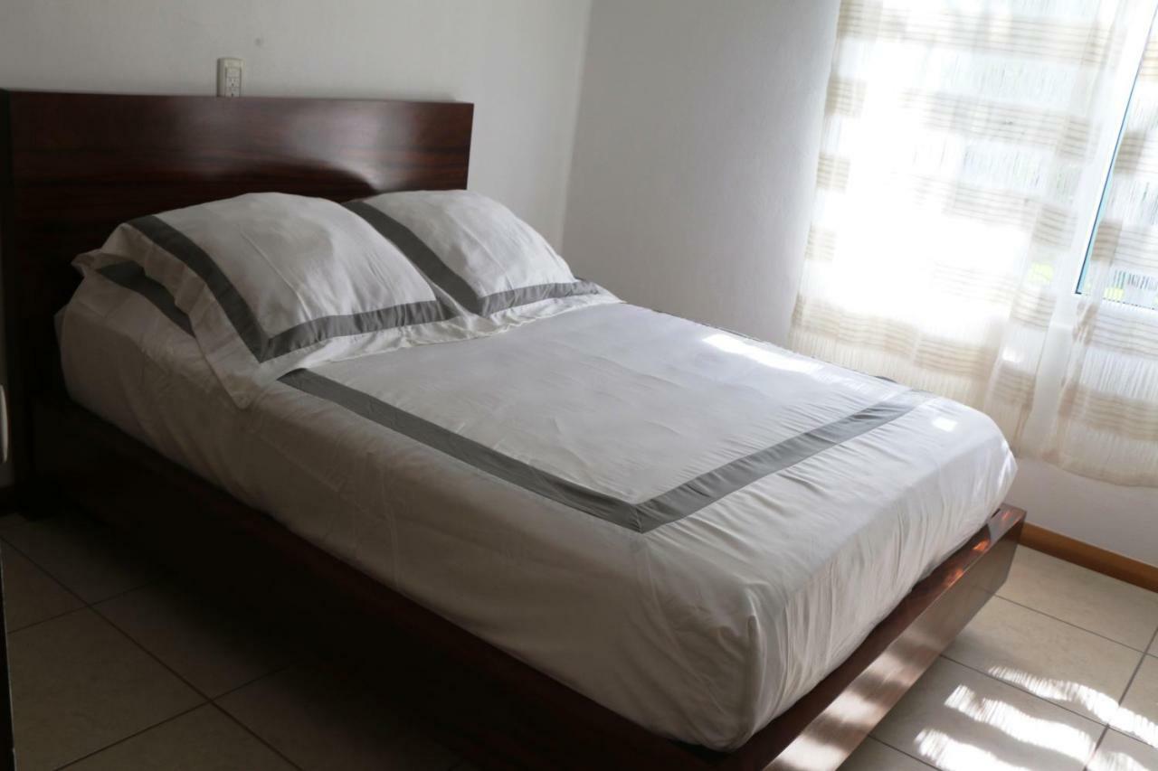 Exclusiva Villa En La Zona Hotelera De Ixtapa_Zihuatanejo イスタパ エクステリア 写真