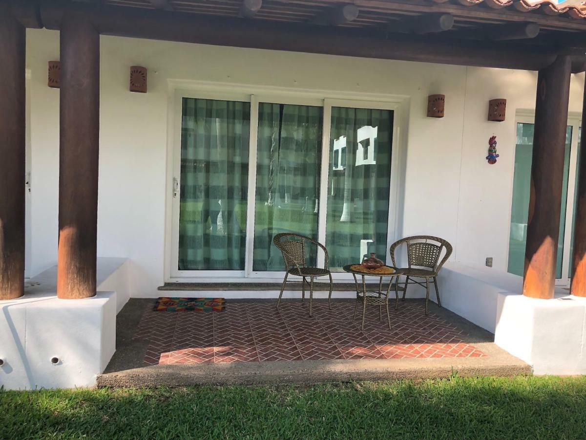 Exclusiva Villa En La Zona Hotelera De Ixtapa_Zihuatanejo イスタパ エクステリア 写真