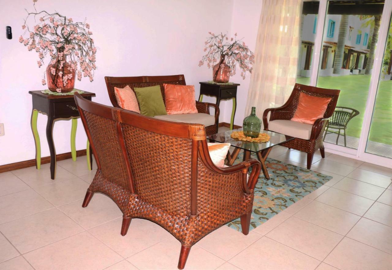 Exclusiva Villa En La Zona Hotelera De Ixtapa_Zihuatanejo イスタパ エクステリア 写真