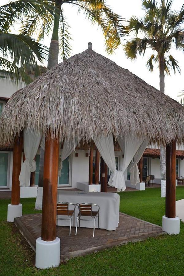 Exclusiva Villa En La Zona Hotelera De Ixtapa_Zihuatanejo イスタパ エクステリア 写真